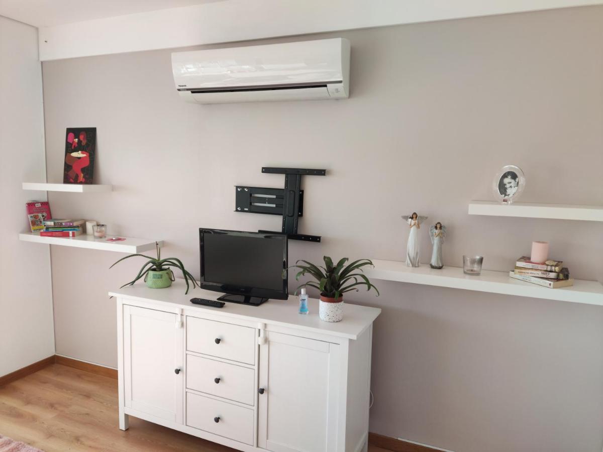 M&H Loft - Apartamento T2 Em セトゥーバル エクステリア 写真